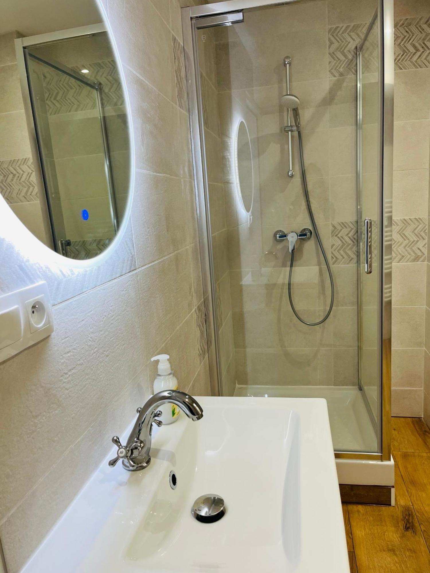Logements 6 Pers A 15 Minutes D Angers Corne Екстер'єр фото