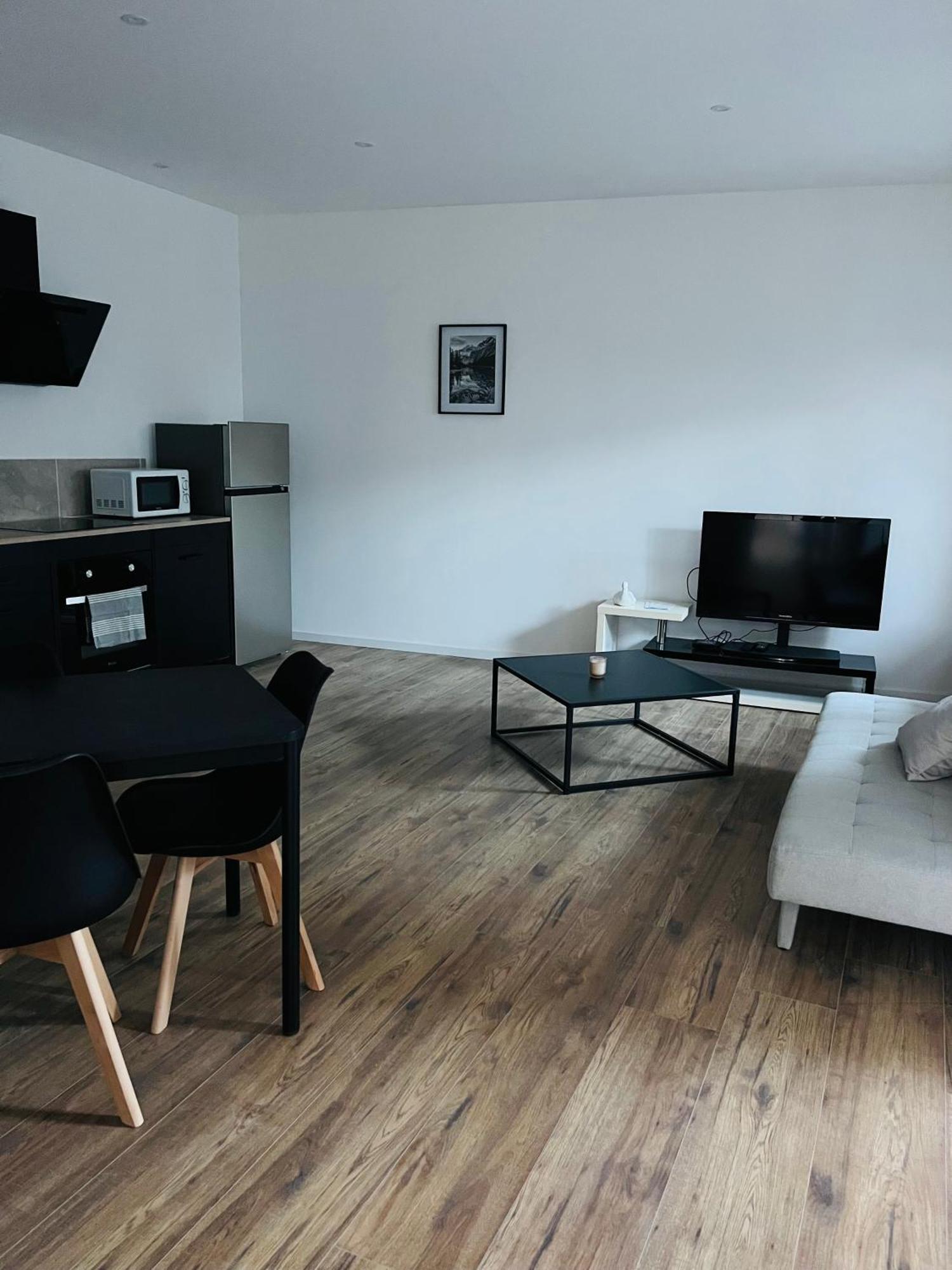 Logements 6 Pers A 15 Minutes D Angers Corne Екстер'єр фото