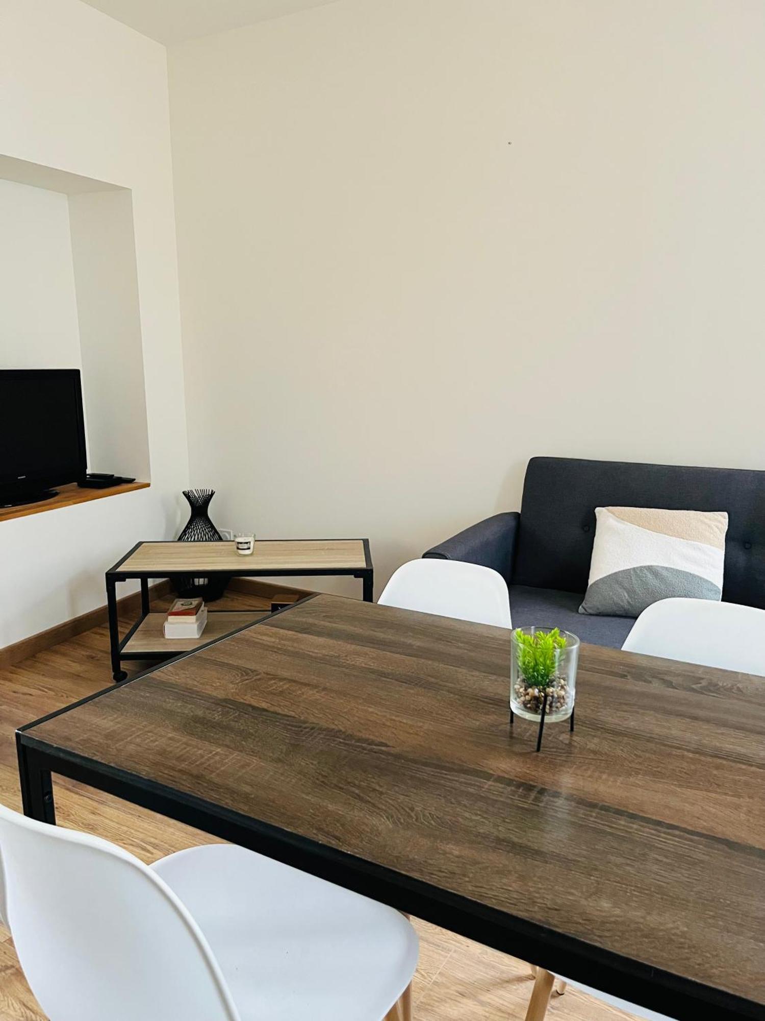 Logements 6 Pers A 15 Minutes D Angers Corne Екстер'єр фото